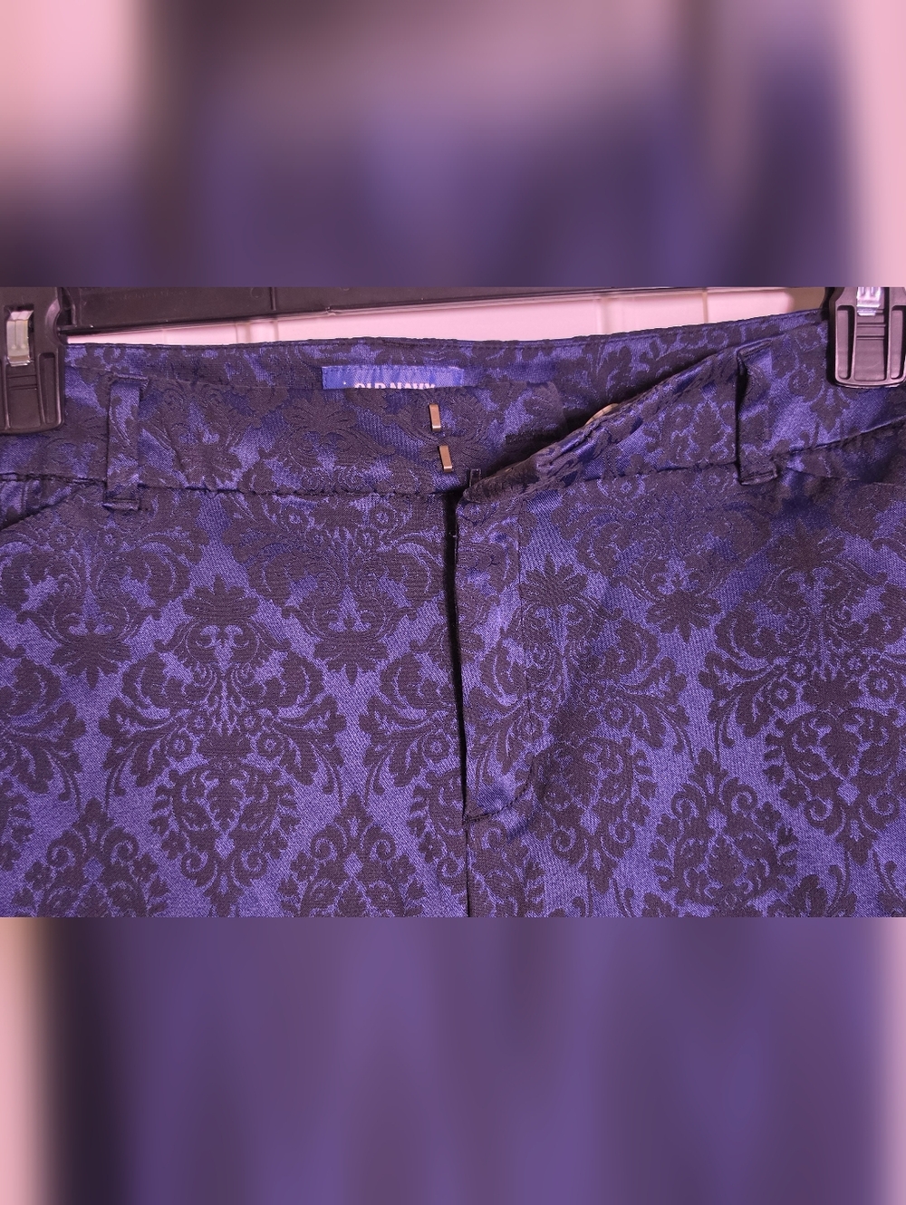 Old Navy Blue Damask Pixie Pants - Picture 7 of 7
